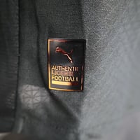 تيشيرت مانشستر سيتي الاسود ٢٦/٢٥