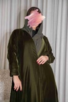 عباية مخمل زيتي