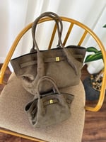 شنطة JW PEI كتف جلد سويد أنيق