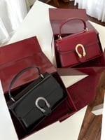 شنطة Gucci انيقة