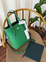 شنطة لاكوست بوجهين Lacoste