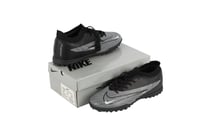 حذاء كرة قدم نايك