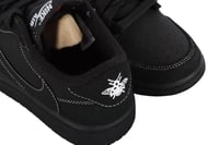 حذاء نايك إير فورس 1