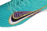 حذاء كرة قدم نايك