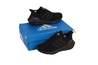 حذاء أديداس ألترا بوست