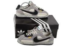 حذاء نايك وافل ون × أندر كوفر