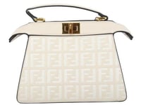 حقيبة فندي بيكابو