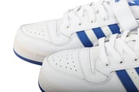 حذاء أديداس فوروم لو