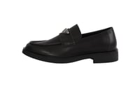 حذاء لوفر برادا