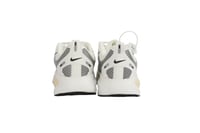 حذاء نايك زووم إكس