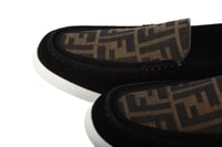 حذاء لوفر فندي