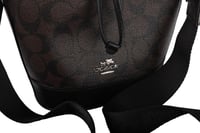 حقيبة كوتش دلو