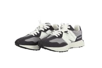 حذاء نيوبلانس 327