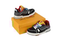 حذاء لويس فويتون ترينر