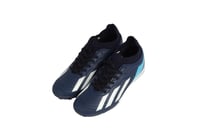 حذاء كرة قدم اديداس