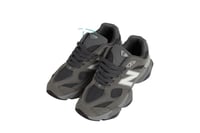 حذاء نيوبلانس 9060