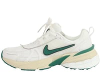 حذاء نايك V2K