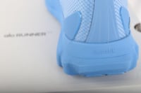 حذاء ألو رنر