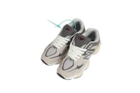 حذاء نيوبلانس 9060