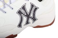 حذاء نيويورك يانكيز