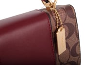 حقيبة كوتش تابي