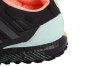 حذاء اديداس ألترا بوست