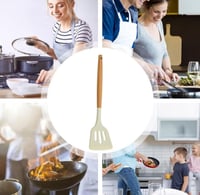 مغرفة طعام سيليكون بمقبض خشبي