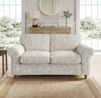 ‏Flori Sofa