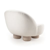 كرسي بقواعد رخامية فاخرة