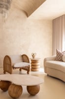 طاولة قهوة سطح رخامي بثلاث كور عصرية