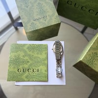 ساعه قوتشي + ملحقات ماستر