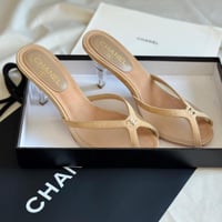 كعب شانيل بيج