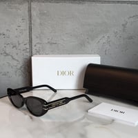 نظارة كريستيان ديور اسود