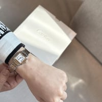 ساعة كارتير نسائيه ذهبي وفضي مع ملحقات ماستر