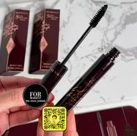 مسكره بديل شارلوت علبه بني