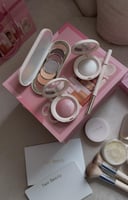 بوكس الانيق بديل شارلوت من ريل بيوتي