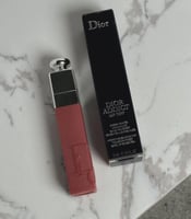 ‎تنت شفاه ديور اديكت ليب تنت من ديورثبات يدوم حتى...