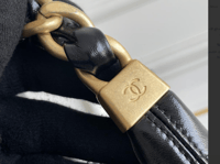 شنطة شانيل 24A مقاس 22 سم شامل الملحقات