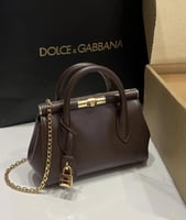 حقيبة Marlene من دولتشي اند غابانا براون