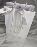 كيس ديور وسط مع شريطه