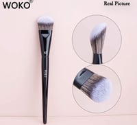 فرشاه سيفورا 47 بديل ارخص لدمج الاساس السائل والبل...