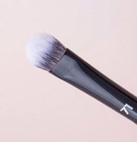 فرشه احترافيه دمج الكونسيلر 71