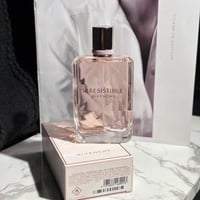 ايريزيستبل فيري فلورال - جيفنشي