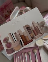 بوكس الانيق بديل شارلوت من ريل بيوتي