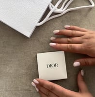 مرايه ديور اسود مطفي