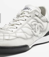 سنيكرز شانيل النسائي – تصميم فاخر