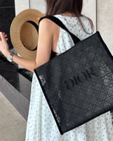 شنطه من ديور بيوتي الجديدة - Dior