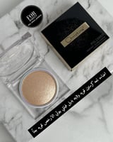 اضاءه كرستين ذهبي