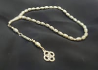 سبحه من الكروم مطلي فضه ٣٣ حبه