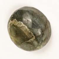 حجر الطاووس طبيعي